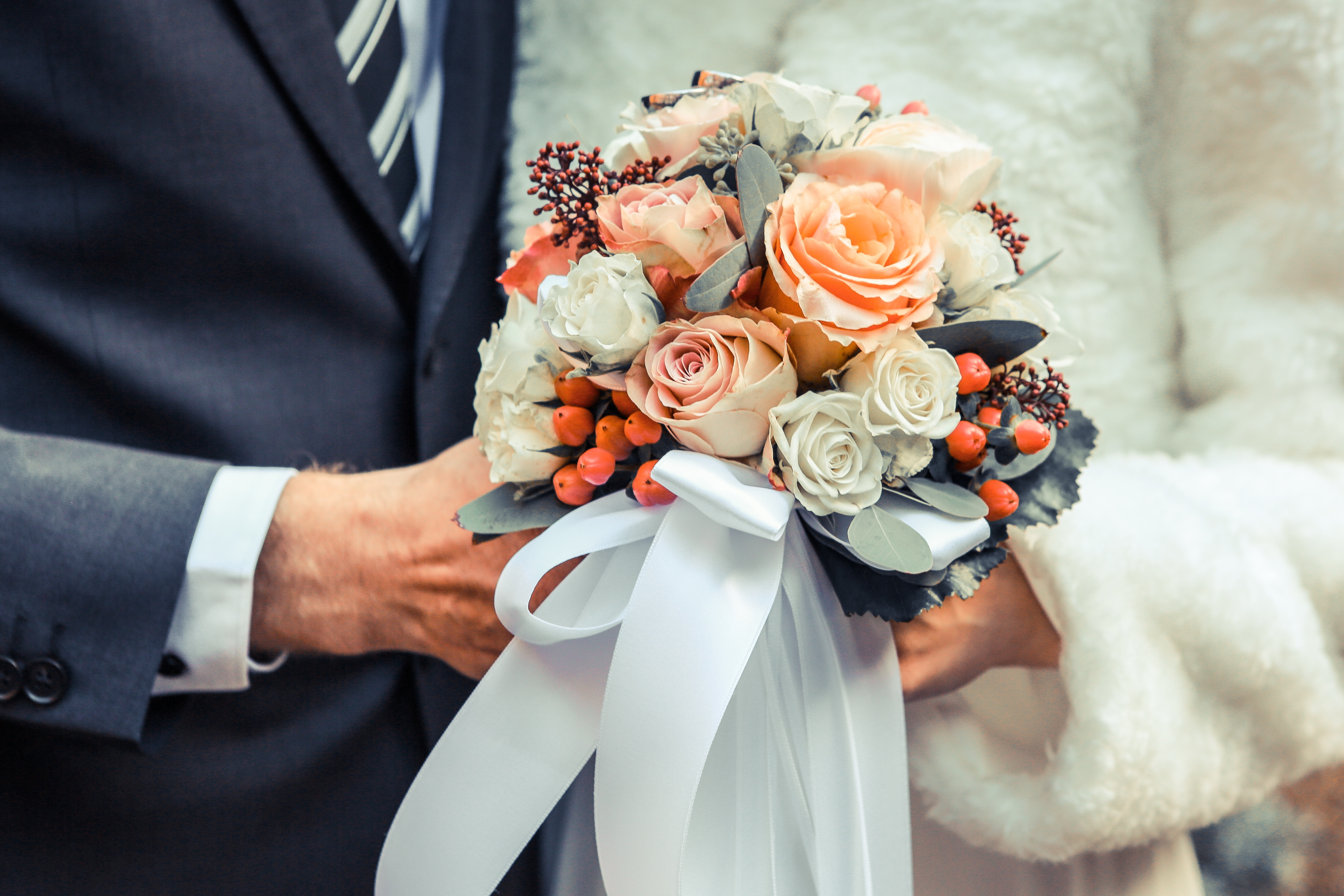 Searching for a husband: Some days I want to settle, here's why I won't | Dating Advice | Finding a Husband | Singleness Advice | Never Settle | justbeautifullyhonest.com