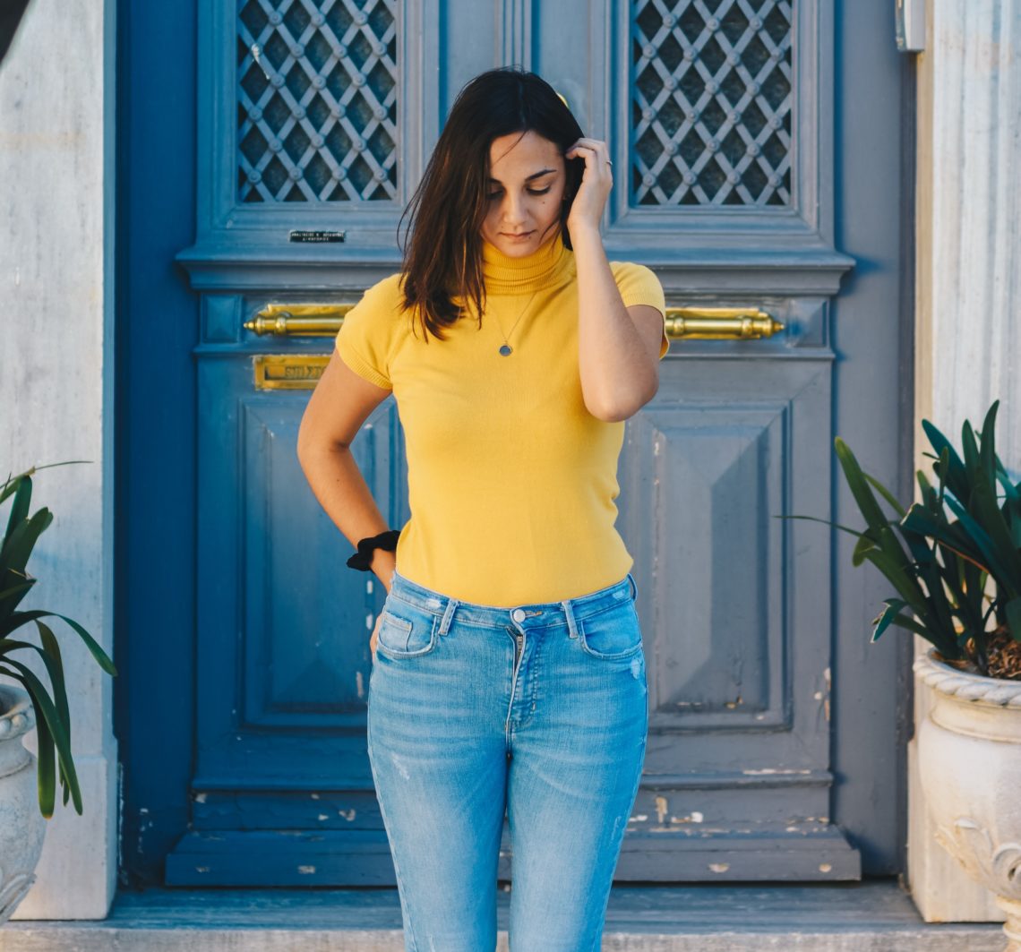 "I can't do that because I'm single": Encouragement for when singleness feels limiting | Singleness Quotes | Single Woman | Live Life | Be Brave | justbeautifullyhonest.com