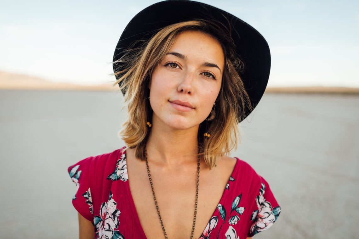 Why my feelings don't tell the true story of my singleness | Singleness | Single Christian | Being Single | Advice for singleness | The real story | Feelings | justbeautifullyhonest.com