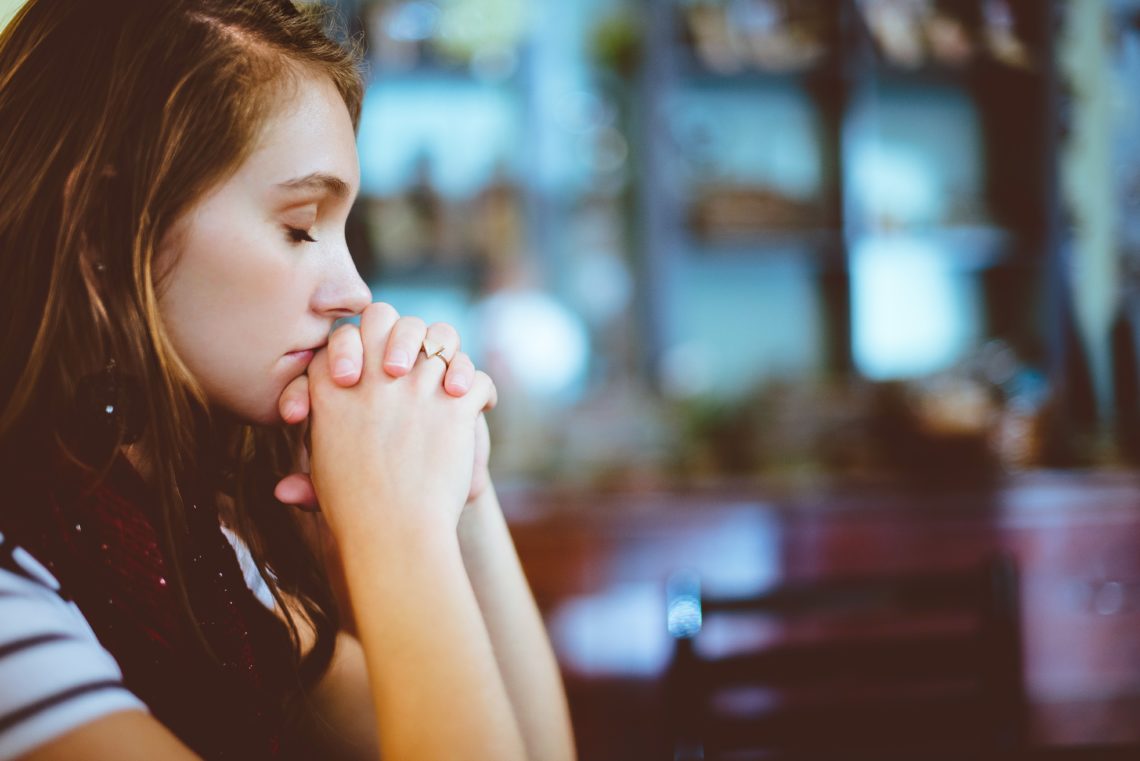 Dear girl, you are not behind | Singleness | Singleness Quotes | Christian Singles | Life Advice | Young Adult Advice | justbeautifullyhonest.com